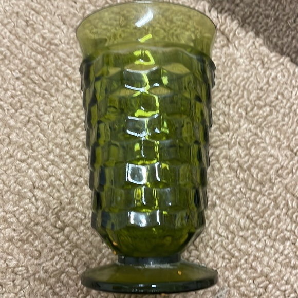 Vintage mid century avocado glasses, set a four green one blue no cracks - Picture 3 of 7